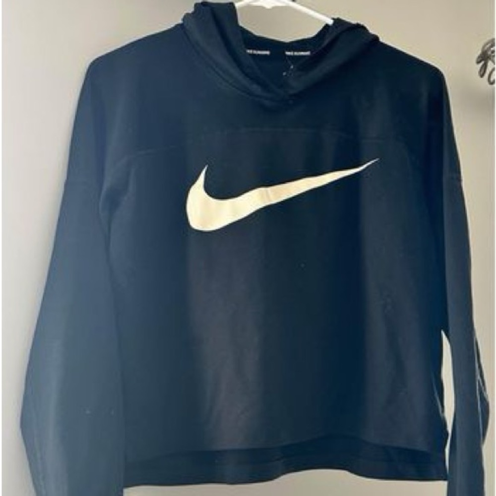 Women’s Nike Lot Sz S